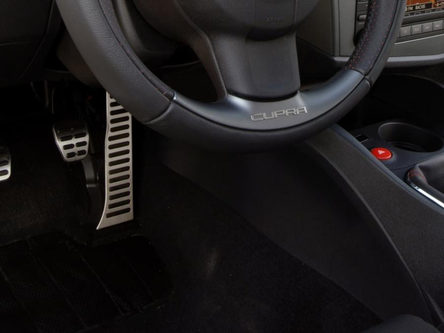  Seat Leon Cupra 2006 года  (фото 7 из 17)